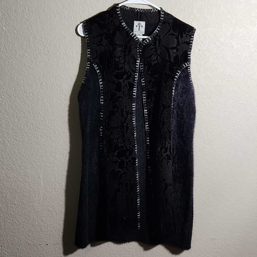 Rain + Rose Cardigan Vest Womens Size M Western Flowers Black Long Wool Blend